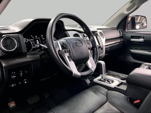 Used 2018 Toyota Tundra SR5 w/ TRD Off Road Package AWD/4WD image 17