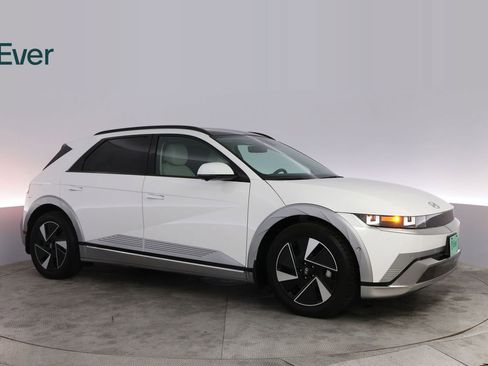 Used 2025 Hyundai Ioniq 5 Limited RWD image 14