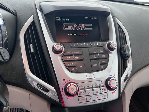 Used 2017 GMC Terrain SLT image 19