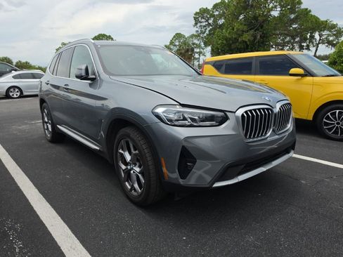 Used 2024 BMW X3 sDrive30i RWD image 2