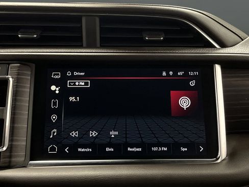 Used 2023 GMC Yukon XL Denali image 22