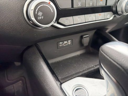 Used 2024 Nissan Altima 2.5 SV image 49