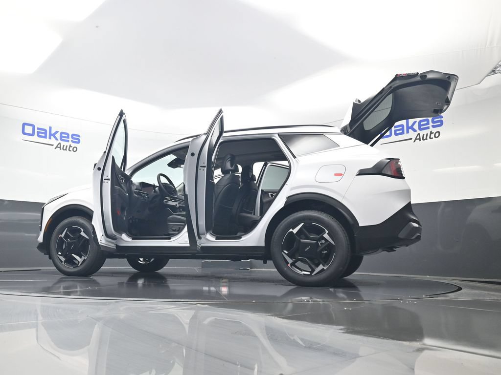 Certified 2026 Kia Sportage EX w/ EX Panorama Roof Package AWD/4WD image 61
