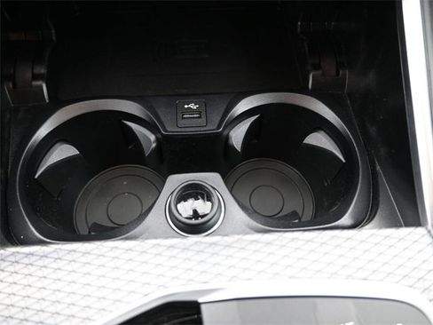 New 2026 BMW 330i xDrive 330i xDrive w/ M Sport Package image 6