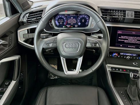 Used 2022 Audi Q3 2.0T Premium image 5