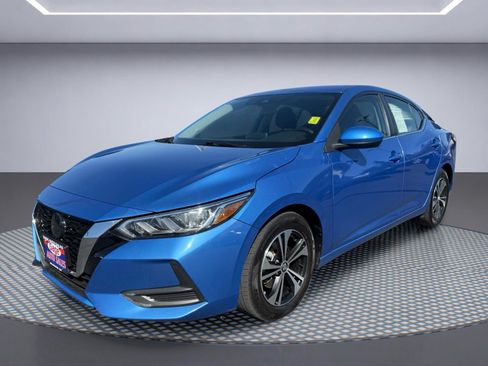 Used 2023 Nissan Sentra SV FWD image 2