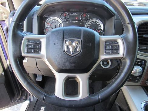 Used 2018 RAM 1500 Laramie w/ Convenience Group image 20