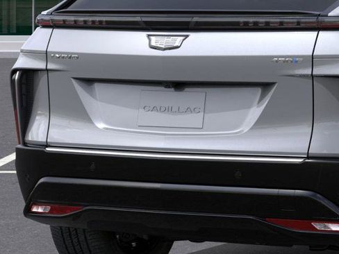 New 2026 Cadillac Lyriq Luxury image 14