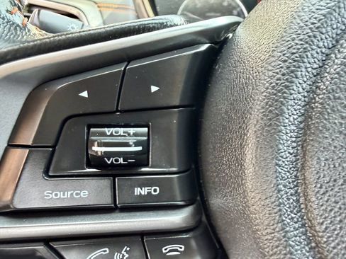 Used 2018 Subaru Crosstrek 2.0i Limited AWD/4WD image 21