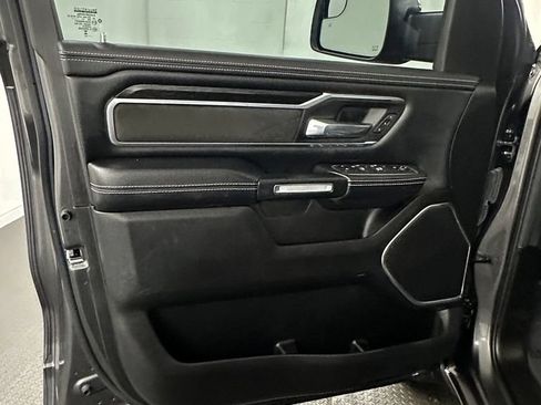Used 2023 RAM 1500 Laramie AWD/4WD image 8