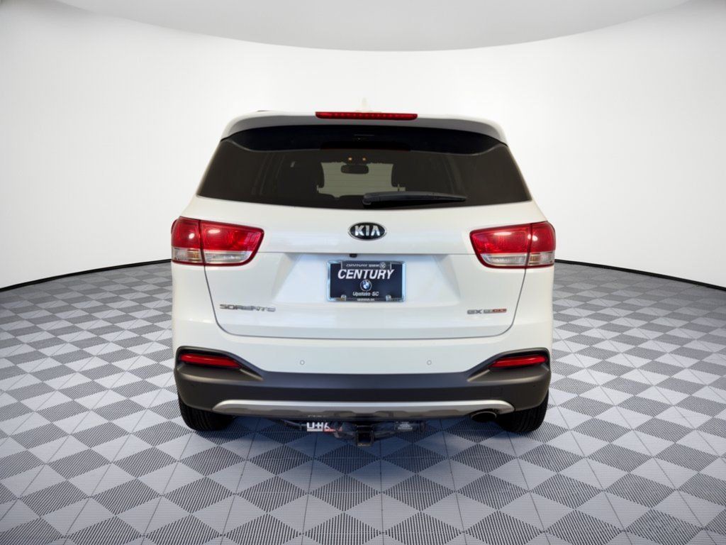 Used 2017 Kia Sorento EX w/ EX Premium Package FWD image 11