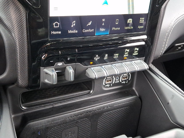 Used 2022 RAM 1500 Limited w/ Body Color Bumper Group AWD/4WD image 24