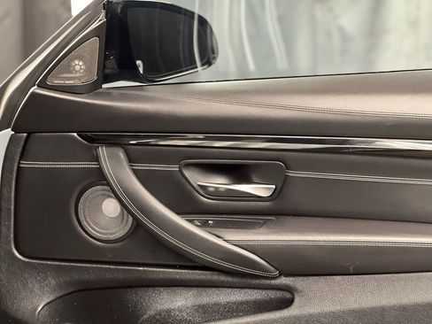 Used 2017 BMW M4 Coupe w/ Executive Package image 33