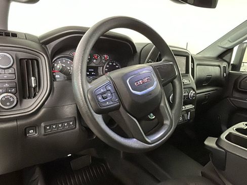 Used 2024 GMC Sierra 2500 Pro w/ Convenience Package AWD/4WD image 15