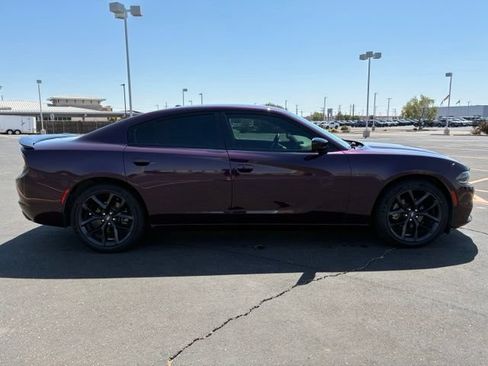 Used 2021 Dodge Charger SXT w/ Blacktop Package RWD image 7