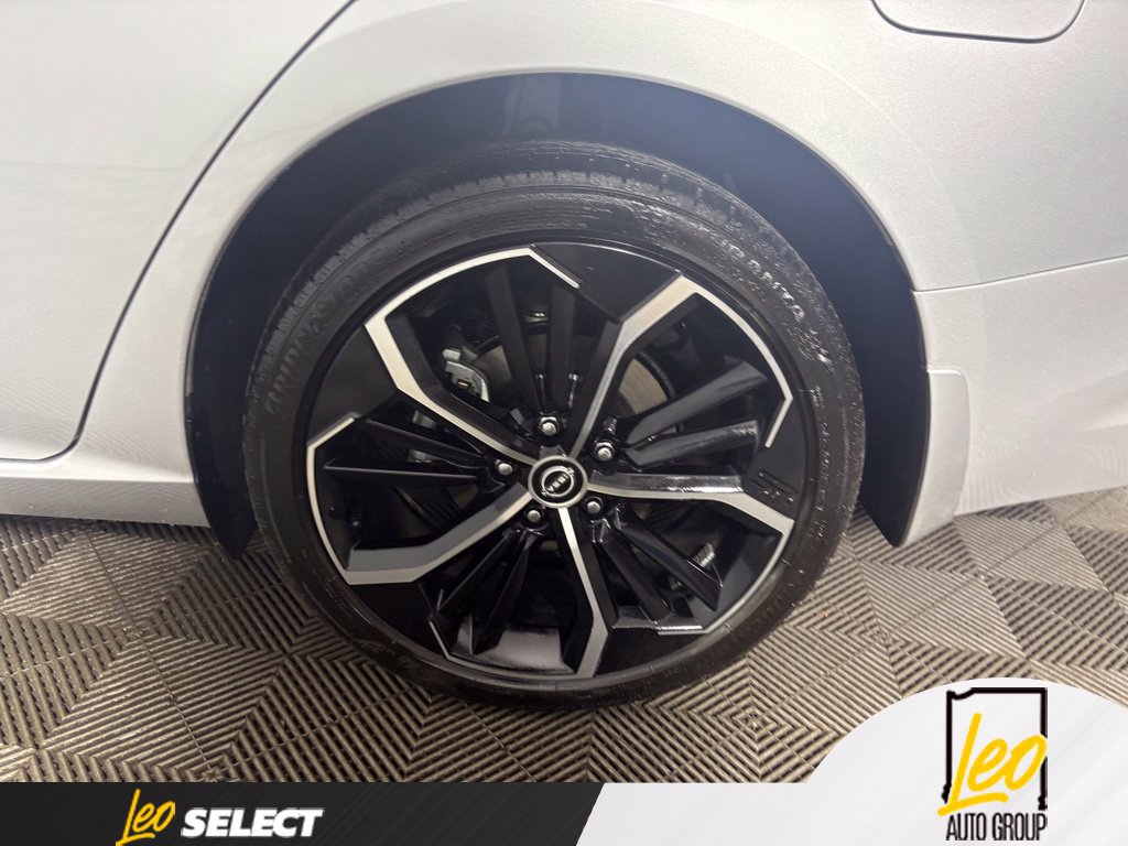 Used 2025 Nissan Altima 2.5 SR w/ SR Premium Package AWD/4WD image 23