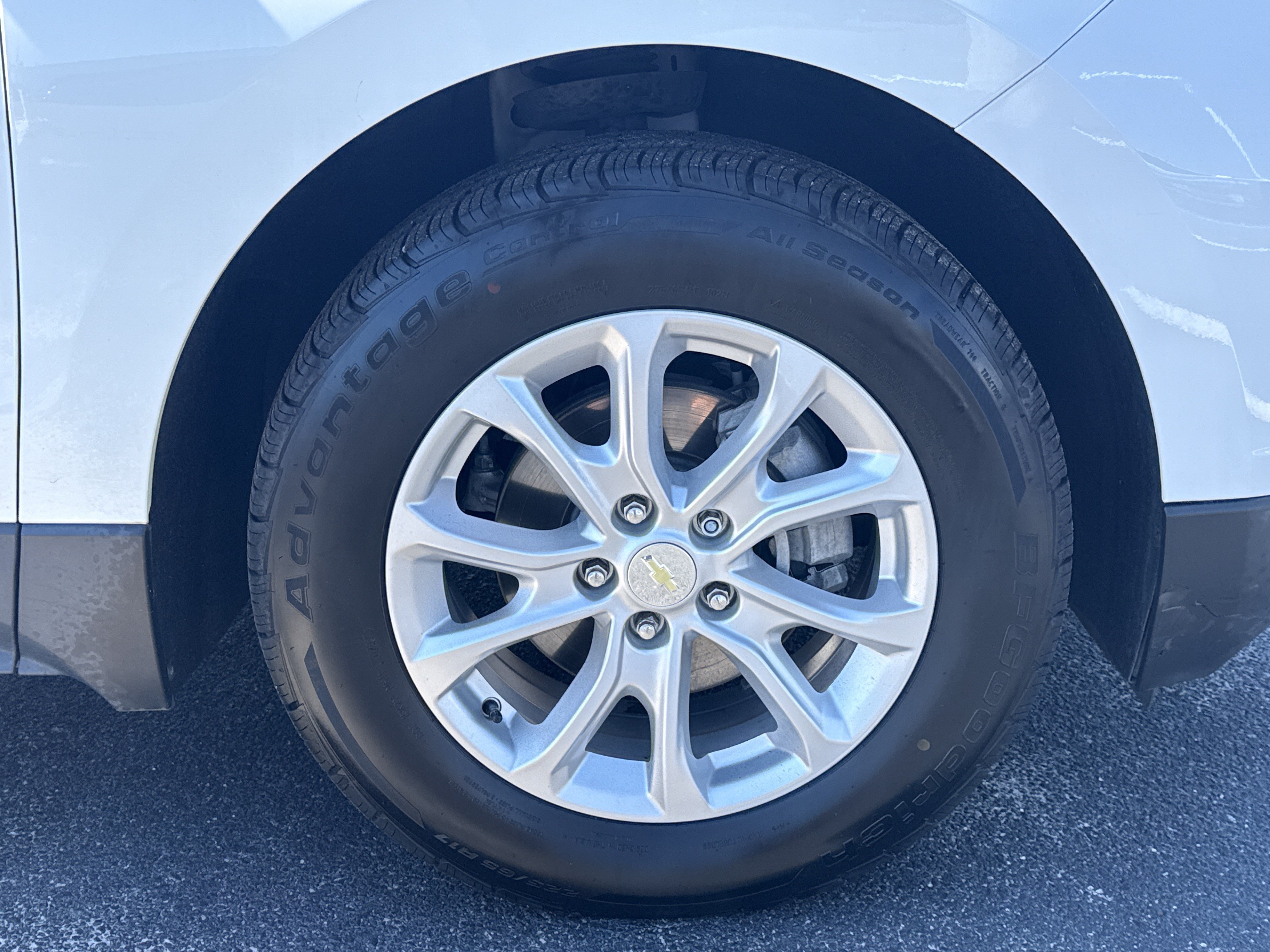 Used 2019 Chevrolet Equinox LT FWD image 13
