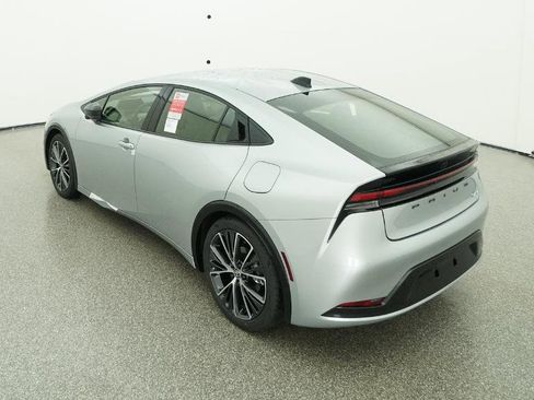 New 2026 Toyota Prius XLE image 8