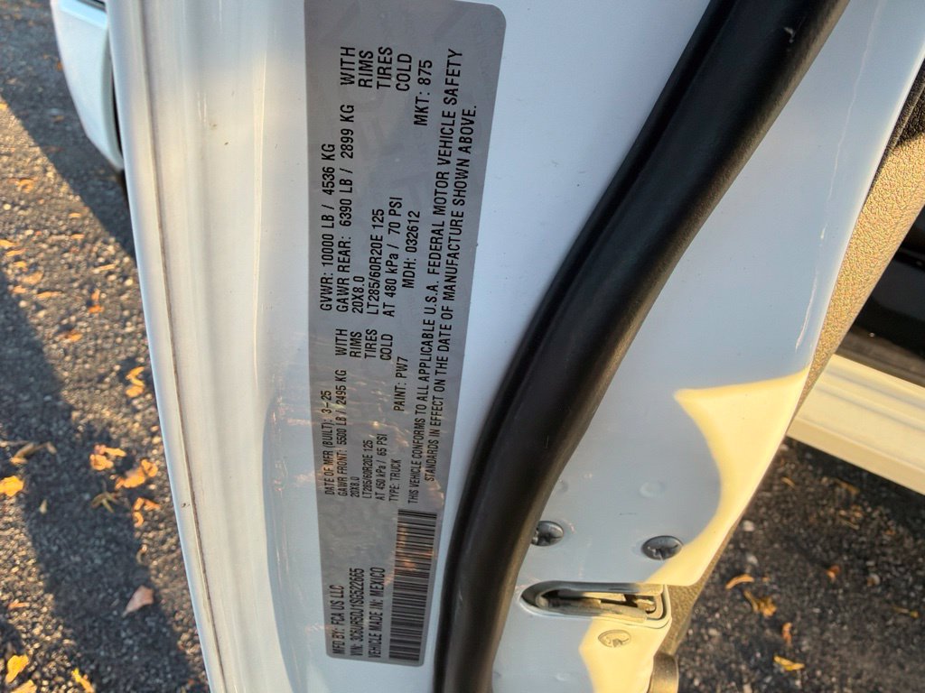 Used 2025 RAM 2500 Big Horn AWD/4WD image 35