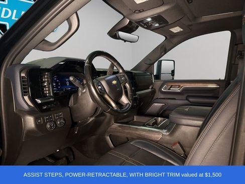 Used 2024 Chevrolet Silverado 3500 High Country w/ High Country Premium Package image 11