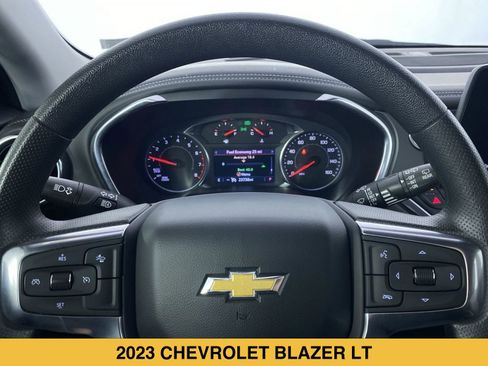 Certified 2023 Chevrolet Blazer LT w/ Driver Confidence Package FWD image 3