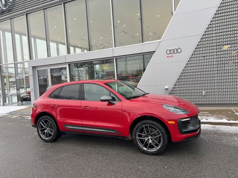 Used 2025 Porsche Macan Turbo image 12