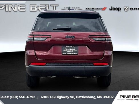 New 2025 Jeep Grand Cherokee L Altitude RWD image 4