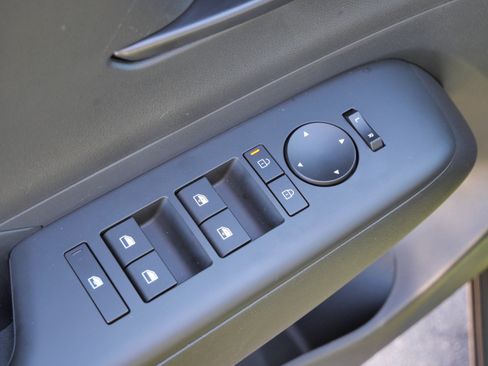 Certified 2026 Hyundai Kona SEL Sport image 19