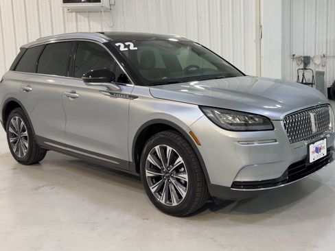 Used 2022 Lincoln Corsair Reserve w/ Elements Package image 3