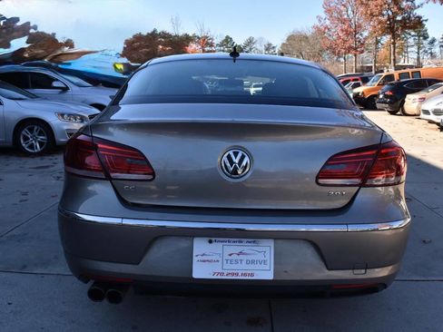 Used 2013 Volkswagen CC Sport image 17