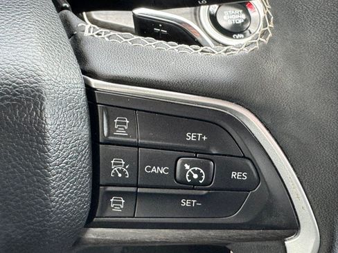 Used 2024 Jeep Grand Cherokee Limited 4xe AWD/4WD image 16