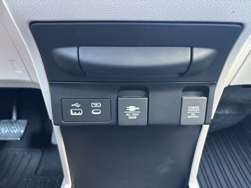 Certified 2026 Honda Odyssey Touring image 24