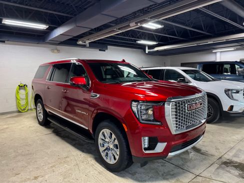 Certified 2024 GMC Yukon XL Denali w/ Max Trailering Package image 3