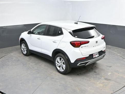 Used 2025 Buick Encore GX Preferred image 26
