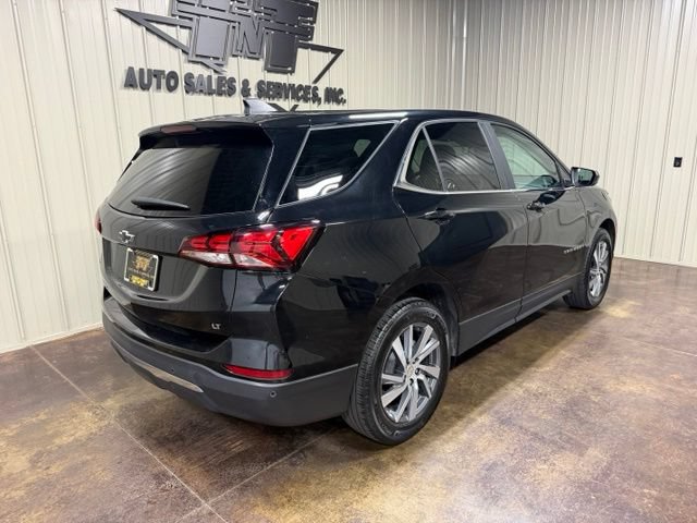 Used 2024 Chevrolet Equinox LT w/ LPO, Floor Liner Package FWD image 8