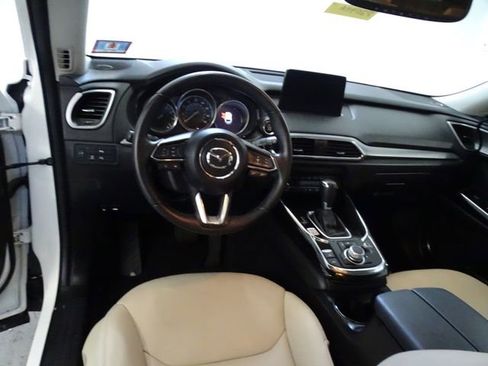 Used 2020 MAZDA CX-9 Touring w/ Touring Premium Package image 5