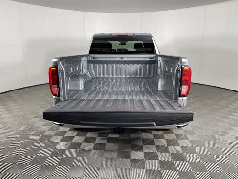 Used 2023 GMC Sierra 1500 SLE image 7
