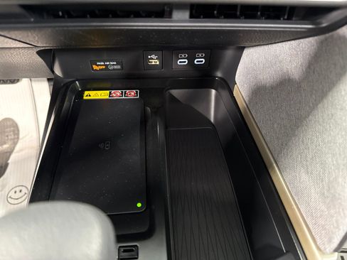 New 2026 Toyota Camry LE AWD/4WD image 23