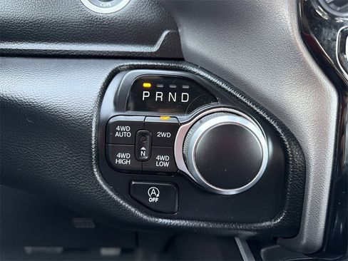 Used 2021 RAM 1500 Big Horn image 32