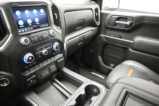 Used 2020 GMC Sierra 1500 AT4 w/ AT4 Premium Package AWD/4WD image 31