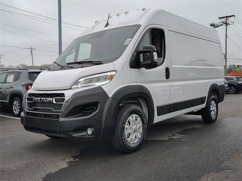 New 2026 RAM ProMaster 1500 w/ Quick Order Package 22G SLT image 10
