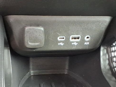 Used 2023 Chevrolet TrailBlazer LT image 22