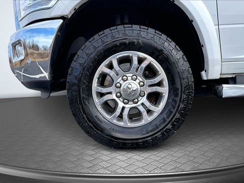 Used 2018 RAM 2500 Laramie image 20