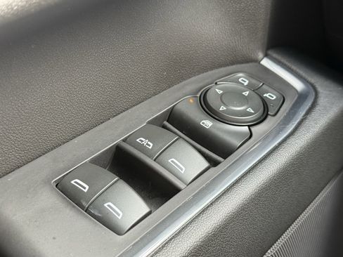 Used 2024 Chevrolet Silverado 1500 RST image 25