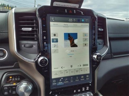 New 2022 RAM 1500 Laramie image 24