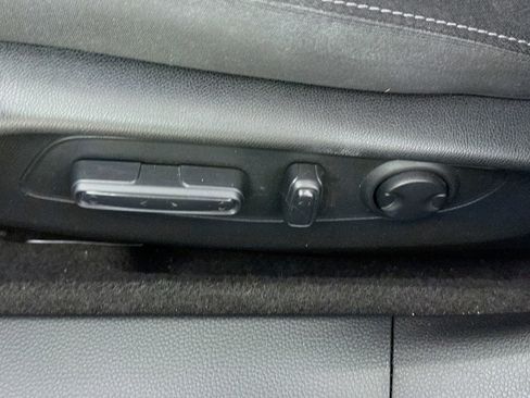 Certified 2023 Honda Accord EX image 21