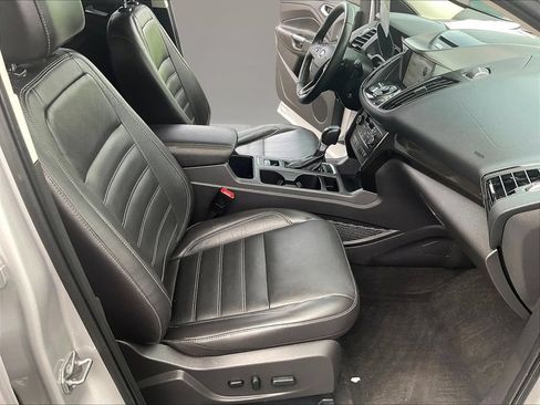 Used 2017 Ford Escape Titanium w/ Equipment Group 301A AWD/4WD image 30