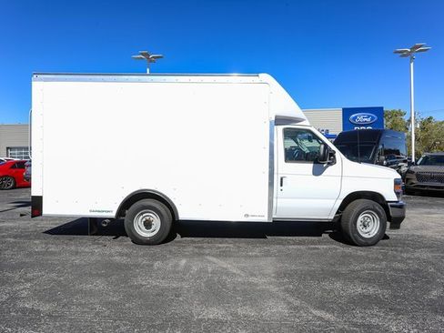 New 2026 Ford E-350 and Econoline 350 Super Duty w/ Power Equipment Group RWD image 12