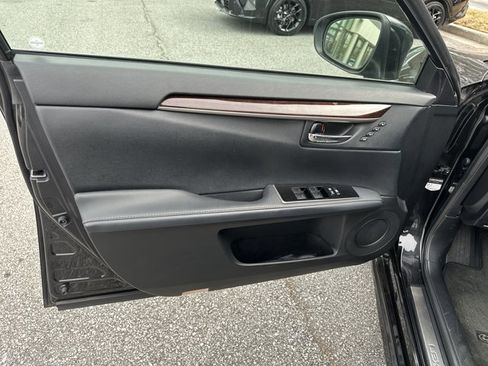 Used 2017 Lexus ES 350 image 11