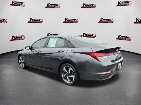 Used 2023 Hyundai Elantra SEL w/ Convenience Package image 7